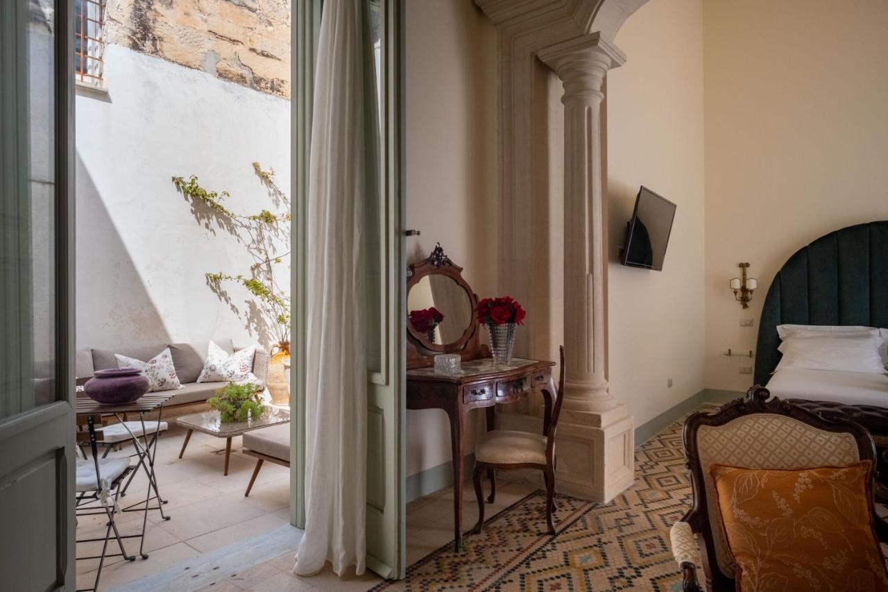 Palazzo Guido Bed and Breakfast Lecce Buitenkant foto