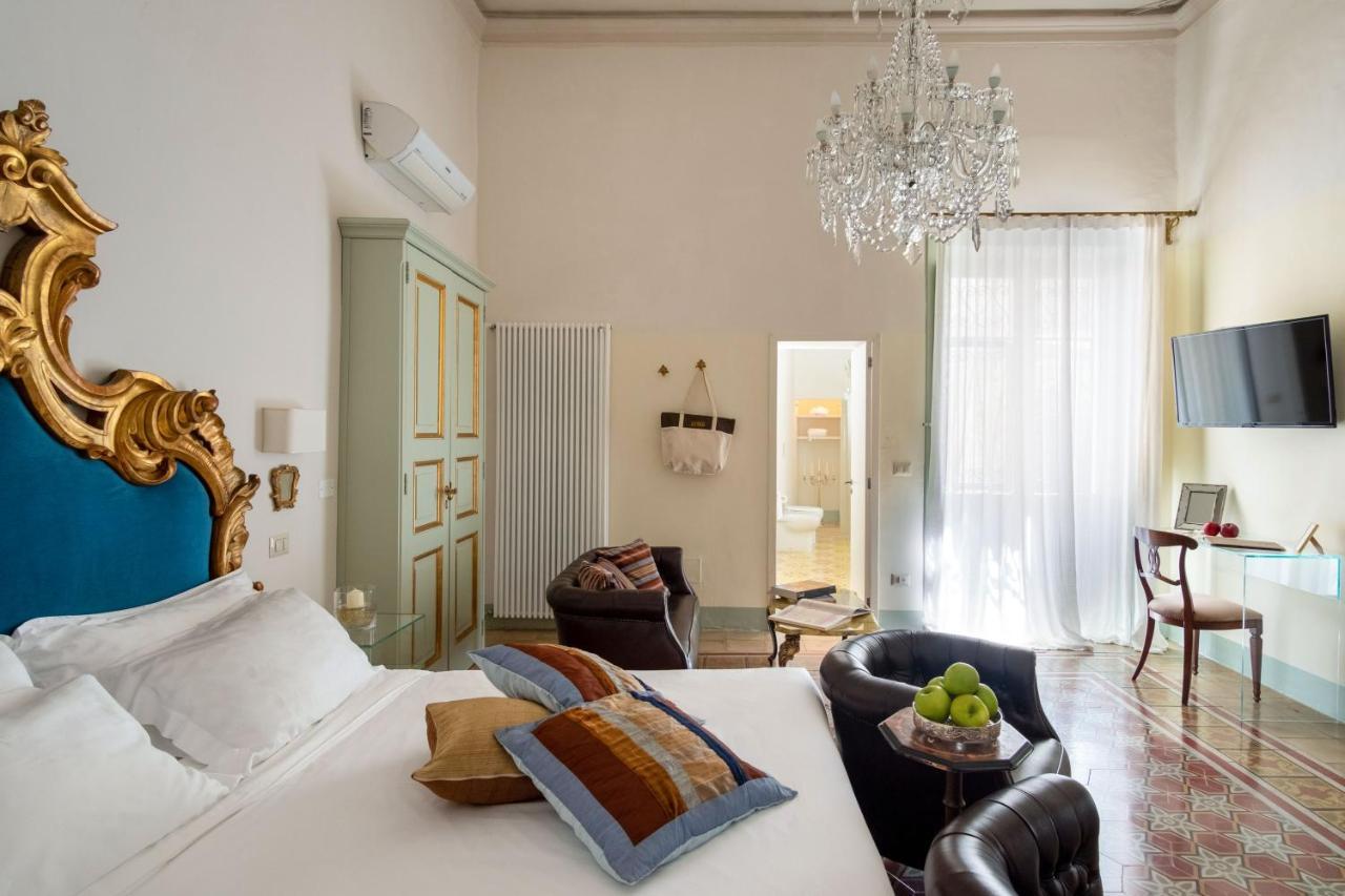 Palazzo Guido Bed and Breakfast Lecce Buitenkant foto