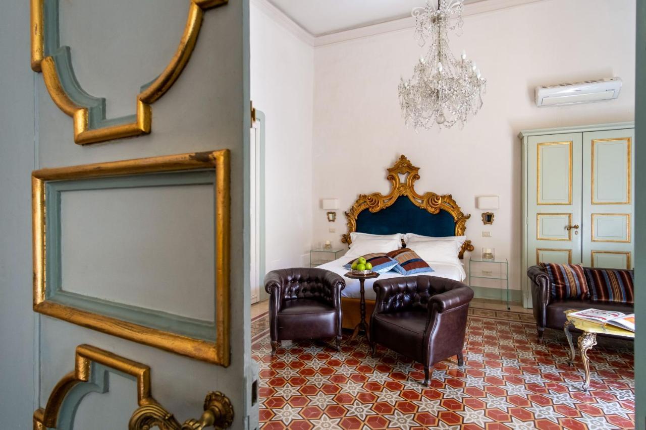 Palazzo Guido Bed and Breakfast Lecce Buitenkant foto