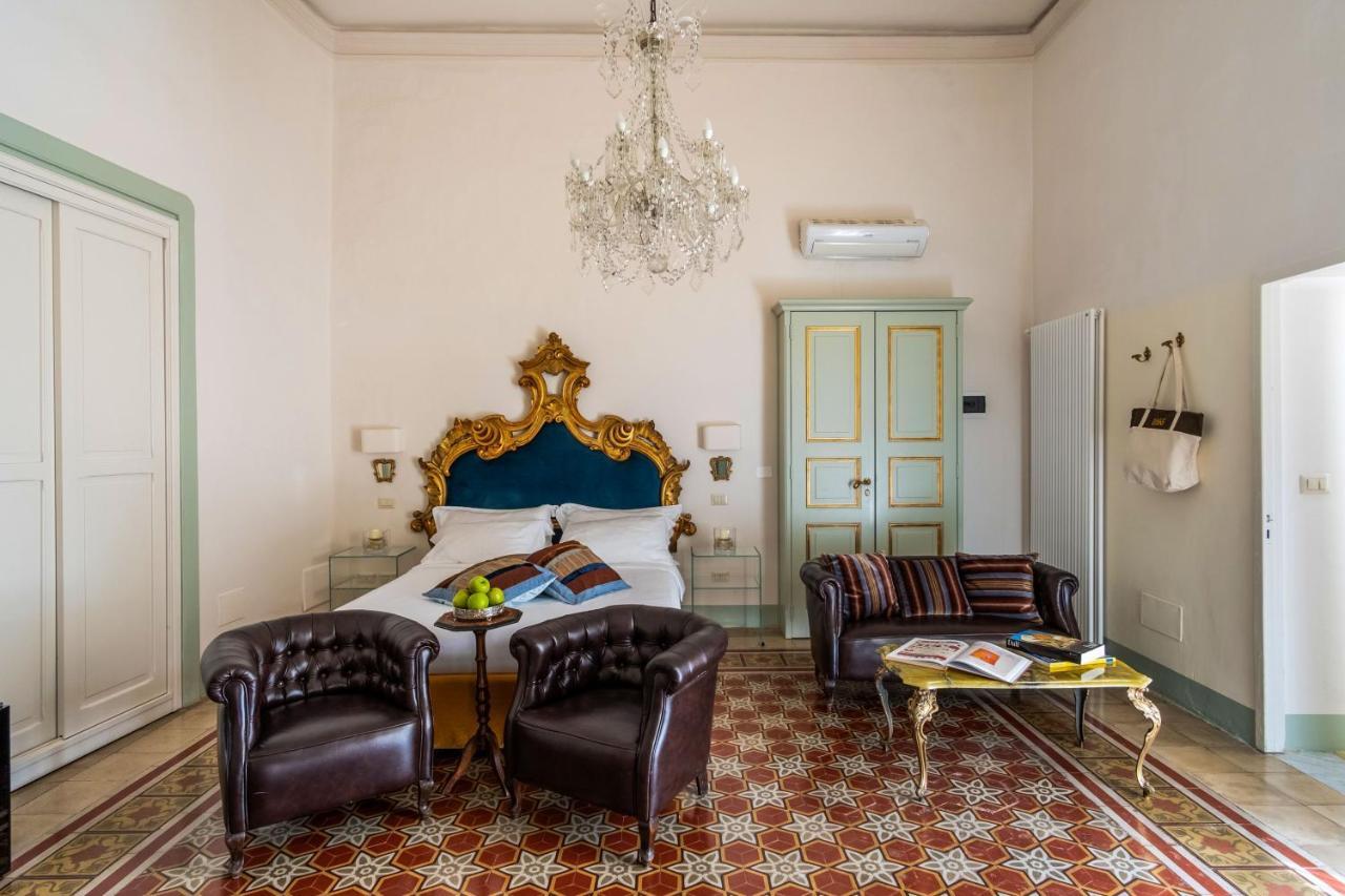 Palazzo Guido Bed and Breakfast Lecce Buitenkant foto