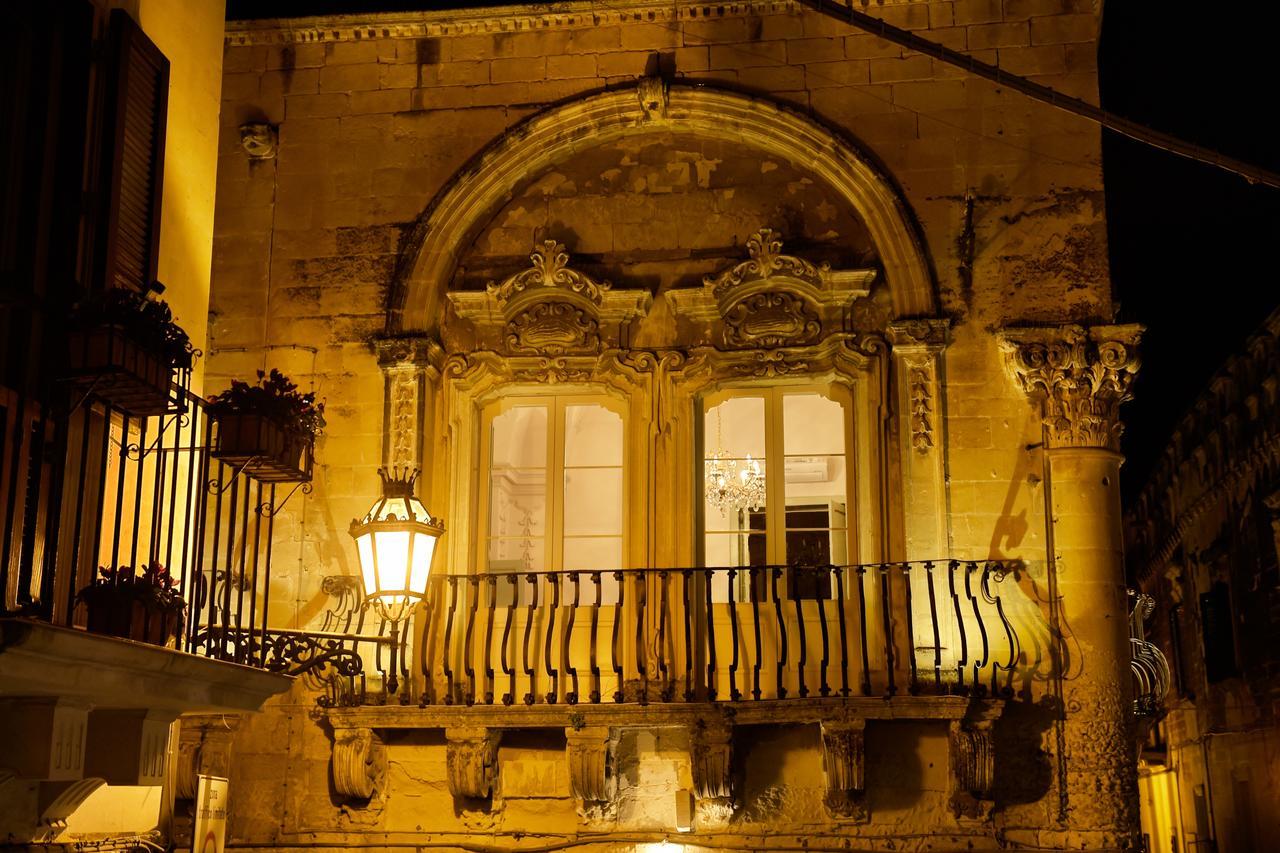 Palazzo Guido Bed and Breakfast Lecce Buitenkant foto
