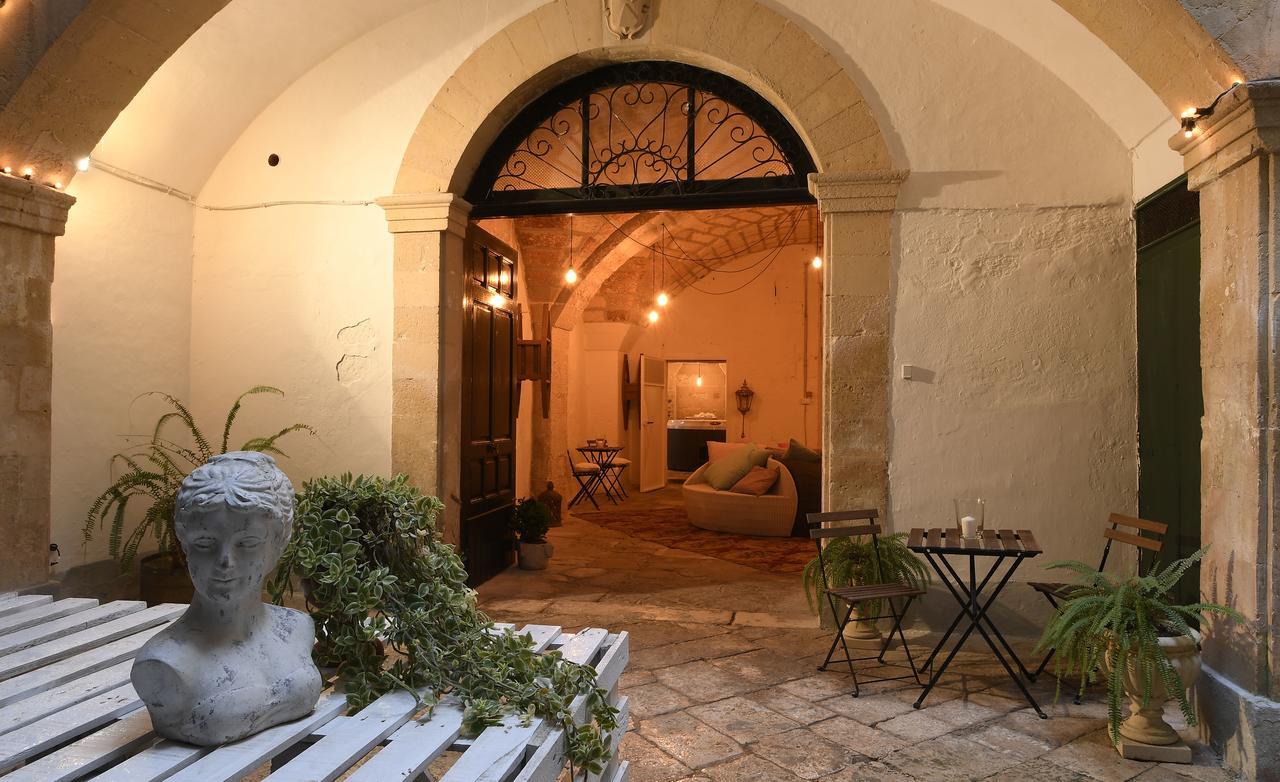 Palazzo Guido Bed and Breakfast Lecce Buitenkant foto